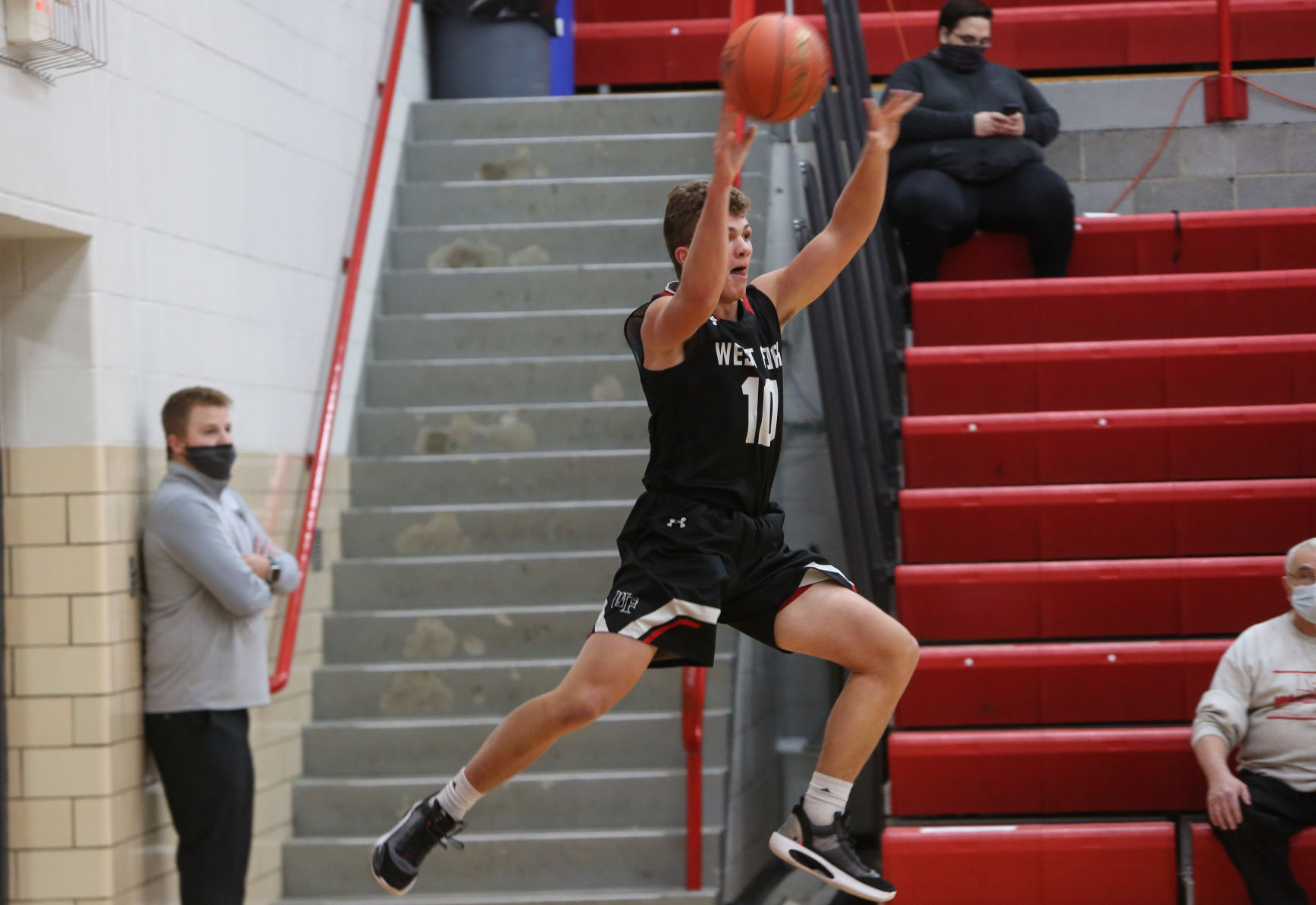 Newman Catholic boys basketball vs West Fork - Ames
